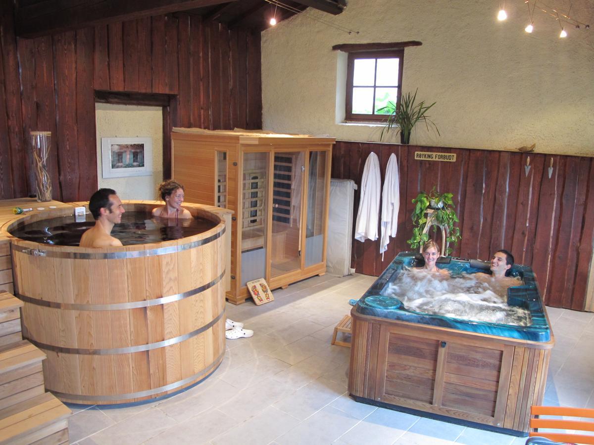 Spa Du Hameau De Bonnevay Marchampt Dış mekan fotoğraf
